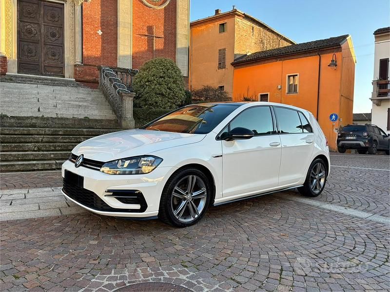 Bianco Usata 2018 VW Golf R-line Berlina | 16.500 € (Cara) - Immagine 1/4