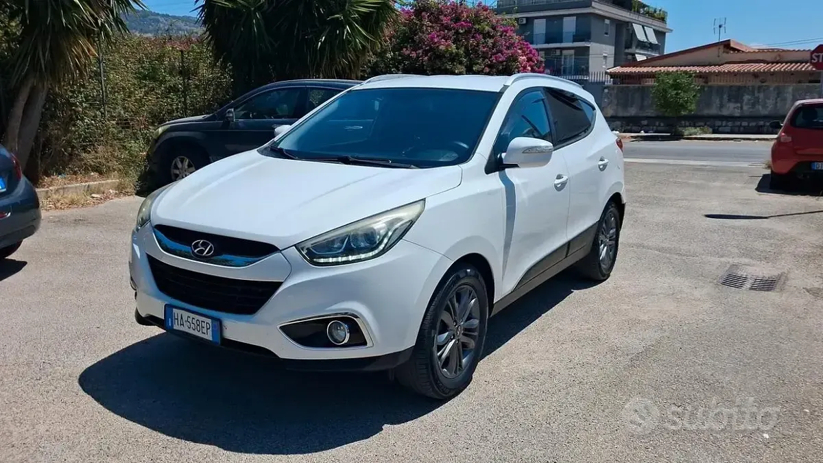 Usata Hyundai ix35 Xpossible 115 CV (84 kW) 2014 Bianco SUV