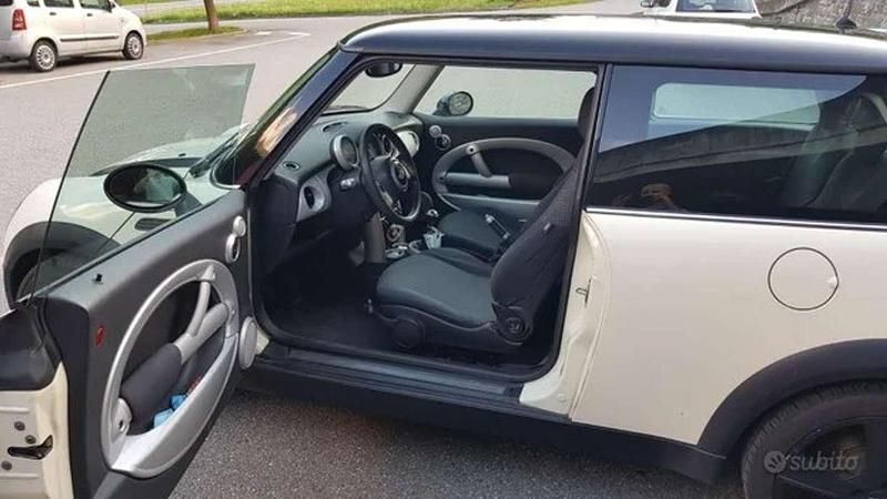 Brugt Mini Cooper 116 HK (85 kW) 2004 Hatchback