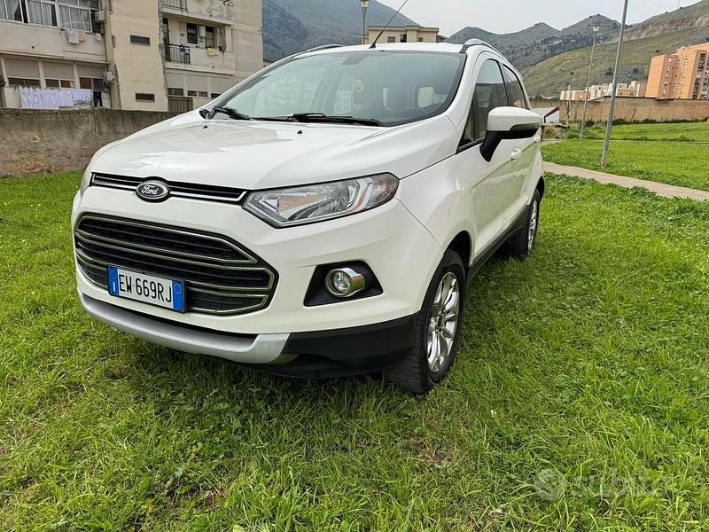 Usata Ford Ecosport 100 CV (73 kW) 2015 Bianco SUV