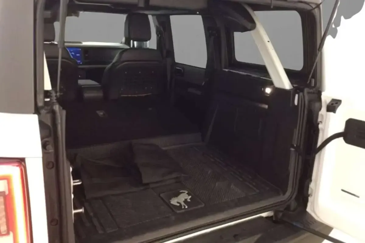 Usata Ford Bronco 334 CV (245 kW) 2024 Bianco SUV