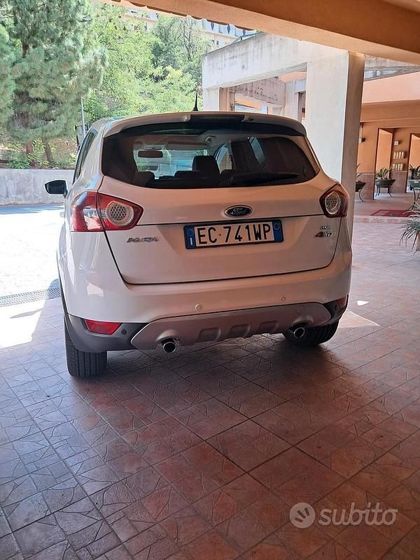 Usata Ford Kuga Titanium 163 CV (119 kW) 2010 Bianco SUV
