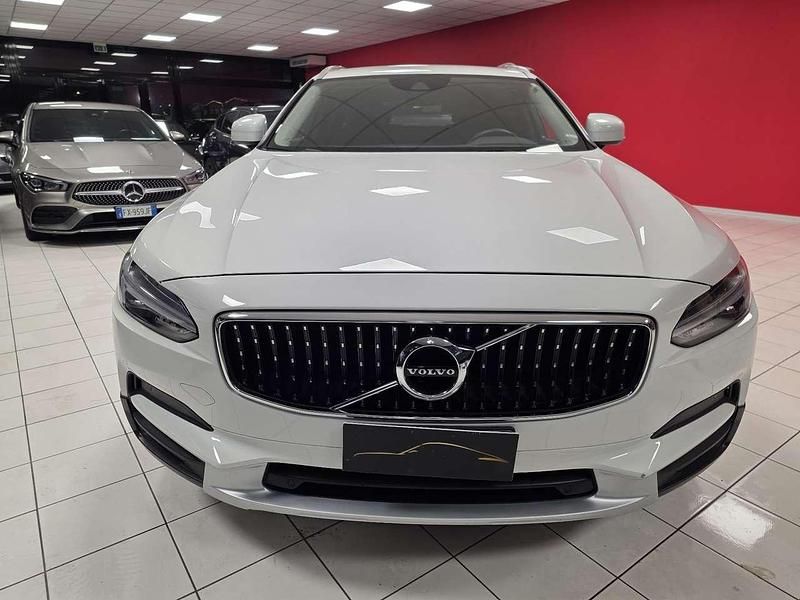 Usata Volvo V90 CC 190 CV (139 kW) 2019 Bianco Station wagon