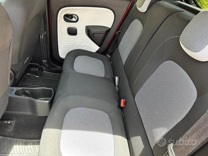 Usata Renault Twingo 65 CV (47 kW) 2019 Utilitaria