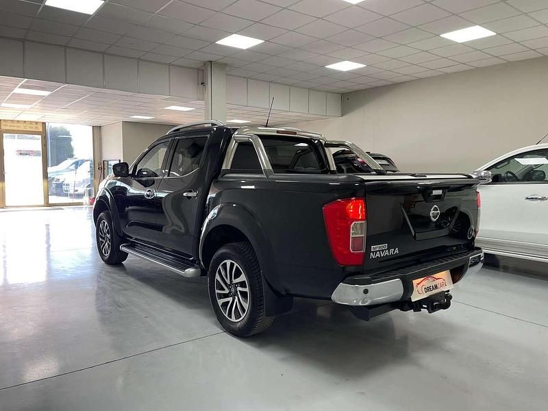 Usata Nissan Navara Tekna 190 CV (139 kW) 2016 Nero Pick-up