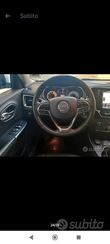 Usata Jeep Cherokee Limited 195 CV (143 kW) 2019 Bianco SUV