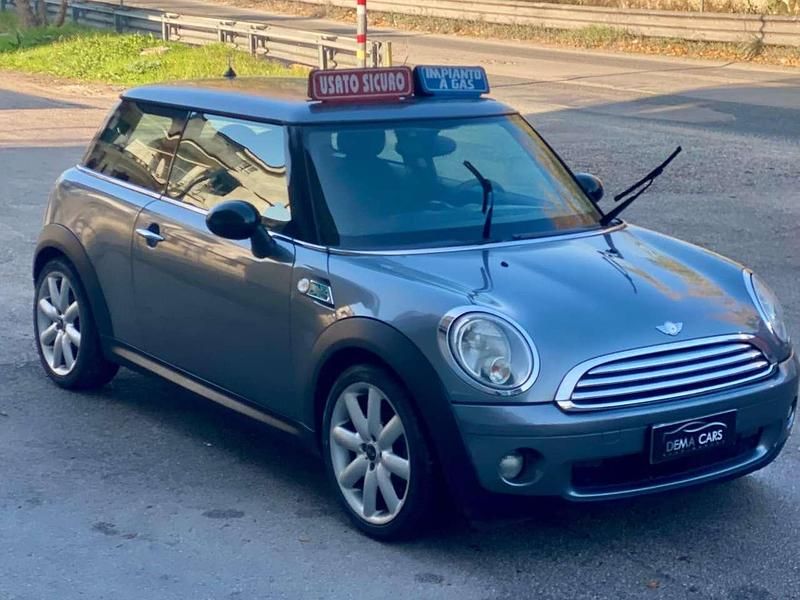 Usata Mini Cooper 75 CV (55 kW) 2009 Grigio Utilitaria
