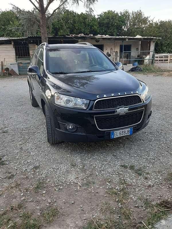 Usata Chevrolet Captiva LT 163 CV (119 kW) 2012 Nero SUV