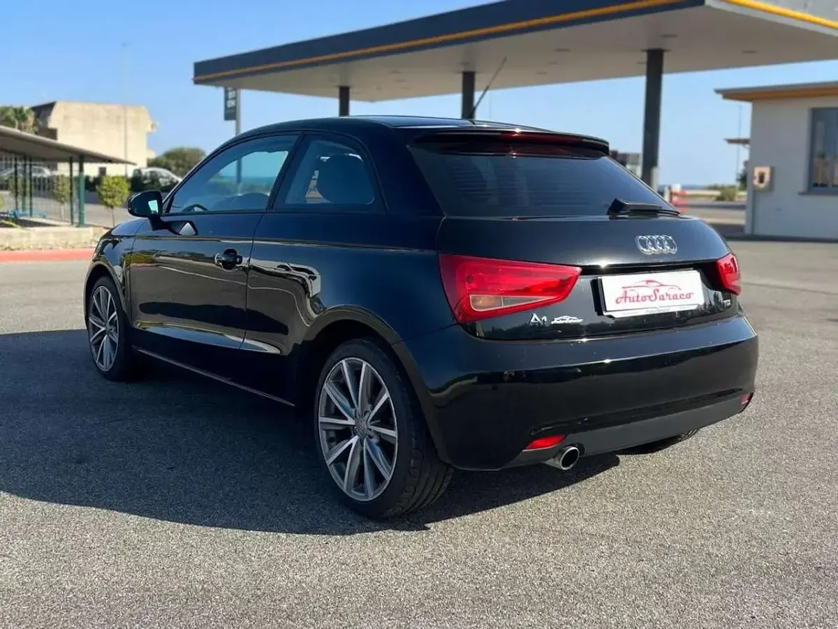 Usata Audi A1 Ambition 105 CV (77 kW) 2011 Nero Utilitaria
