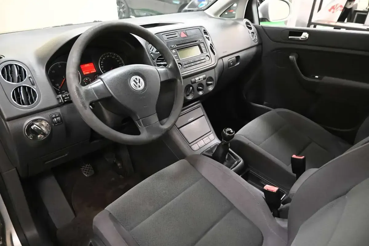 Usata VW Golf Plus Cross Comfortline 105 CV (77 kW) 2005 Grigio Monovolume