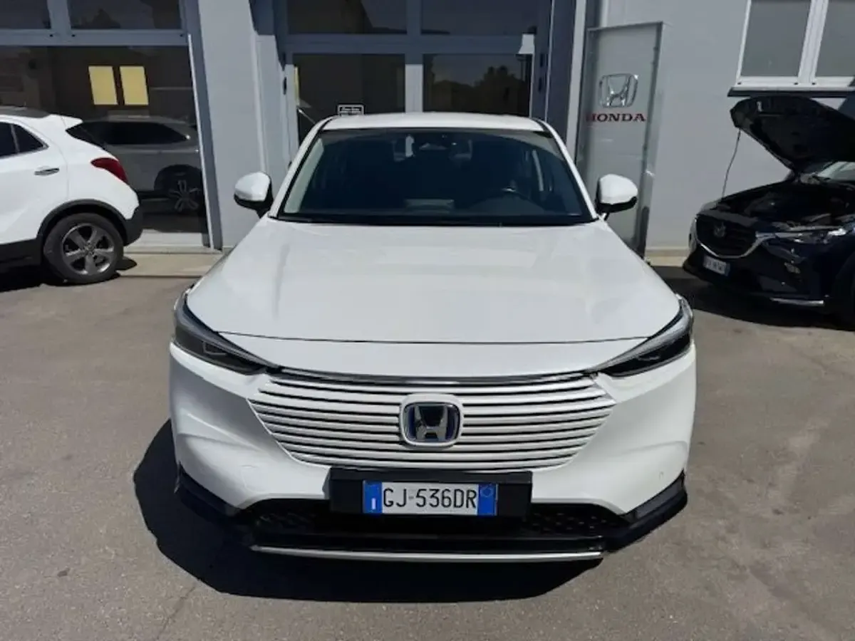 Usata Honda HR-V Advance 107 CV (78 kW) 2022 Platinum white SUV