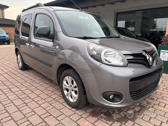 Usata Renault Kangoo 115 CV (84 kW) 2017 Grigio Monovolume