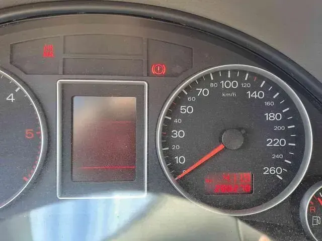 Usata Audi A4 140 CV (102 kW) 2006 Argento Station wagon