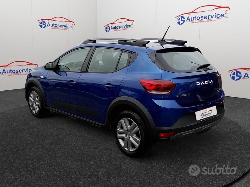 Usata Dacia Sandero Comfort 101 CV (74 kW) 2023 Blu Berlina