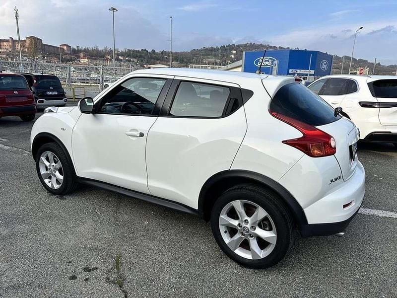Usata Nissan Juke Tekna 117 CV (86 kW) 2011 Bianco SUV