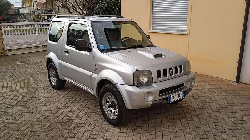 Usata Suzuki Jimny 65 CV (47 kW) 2005 SUV