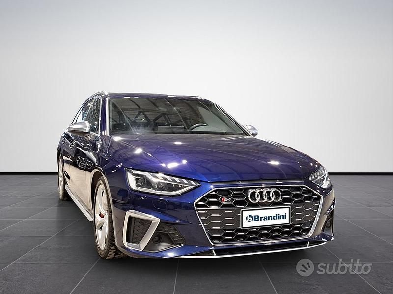 Usata Audi S4 Sport 341 CV (250 kW) 2023 Blu Station wagon