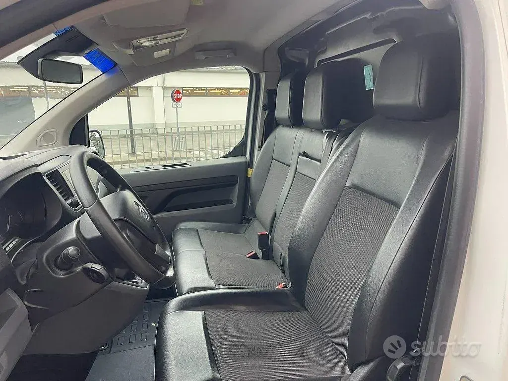 Usata Opel Vivaro-e Combi Enjoy 120 CV (88 kW) 2021 Bianco Monovolume