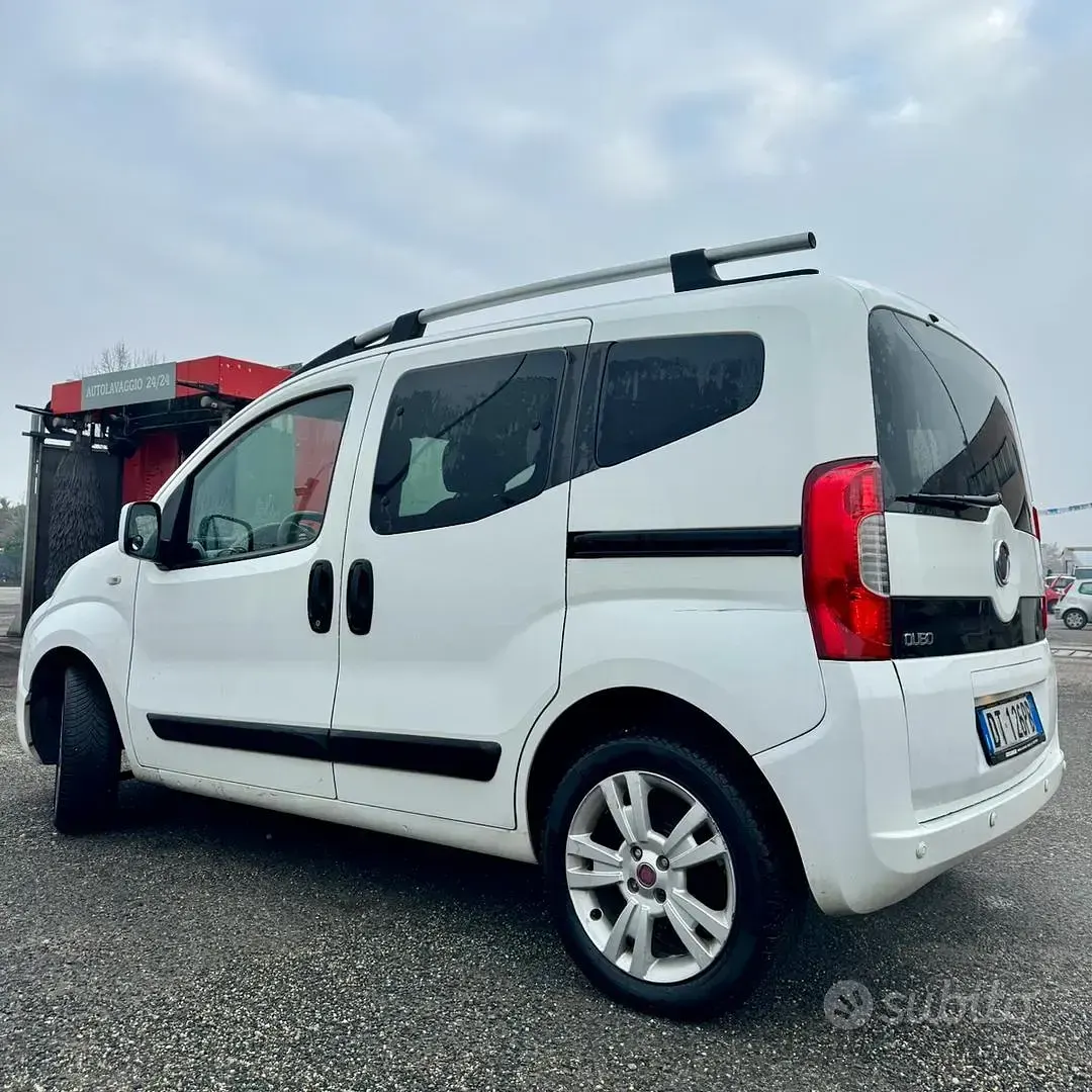 Usata Fiat Qubo Trekking 77 CV (56 kW) 2009 Bianco Monovolume