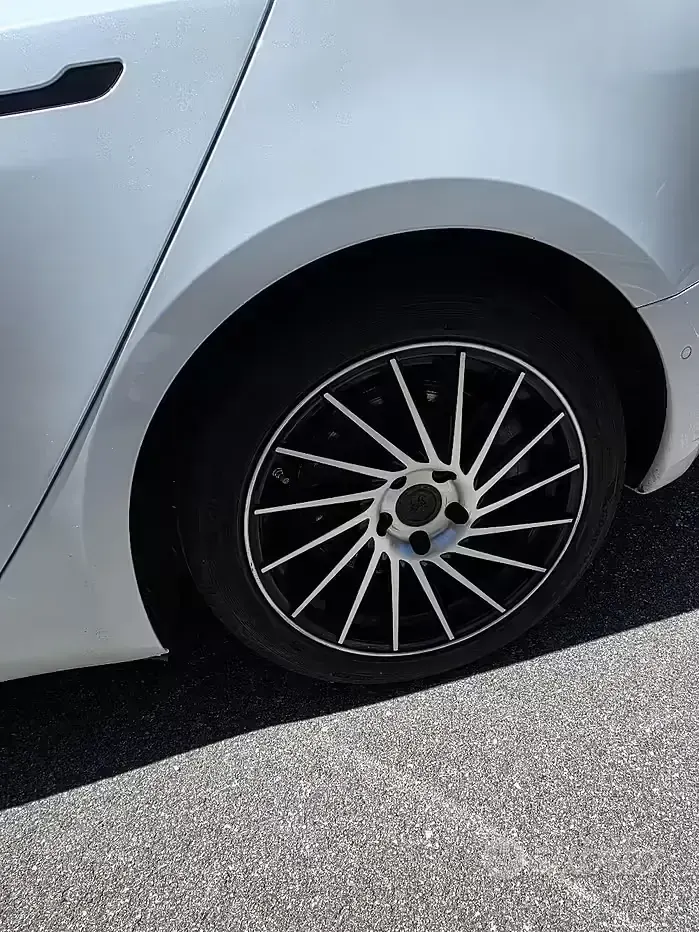 Usata Tesla Model 3 152 kW (208 CV) 2021 Bianco Berlina