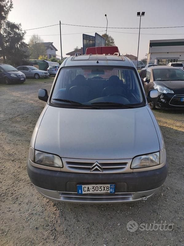 Usata Citroën Berlingo 90 CV (66 kW) 2002 Grigio Monovolume