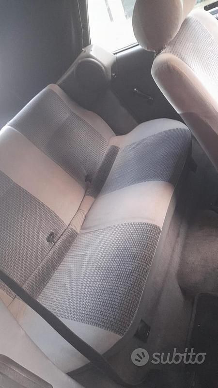 Begagnad Ford Escort Cabriolet 105 HK (77 kW) 1990 Cab