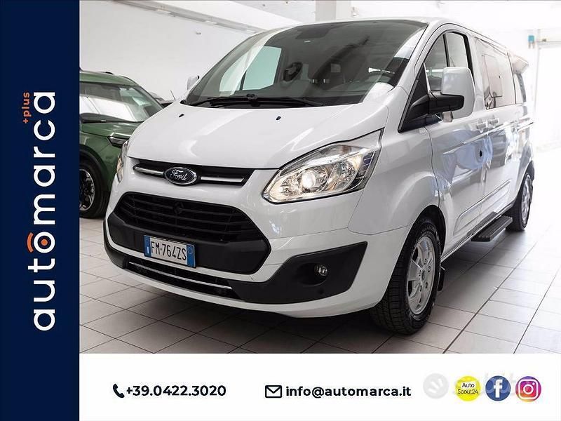 Bianco Usata 2018 Ford Tourneo Custom Titanium Furgone | 26.990 € (Ottimo prezzo) - Immagine 1/4