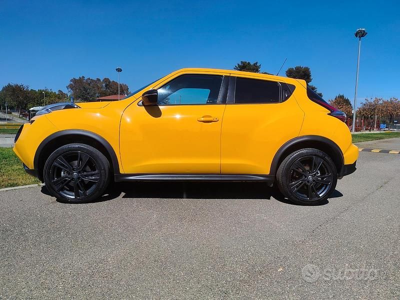 Usata Nissan Juke Tekna 110 CV (80 kW) 2016 Giallo SUV