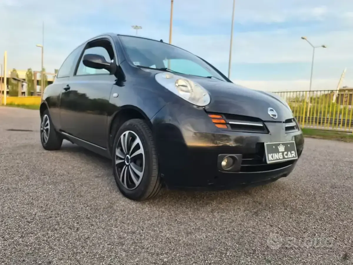 Usata Nissan Micra Acenta 80 CV (58 kW) 2003 Nero Utilitaria