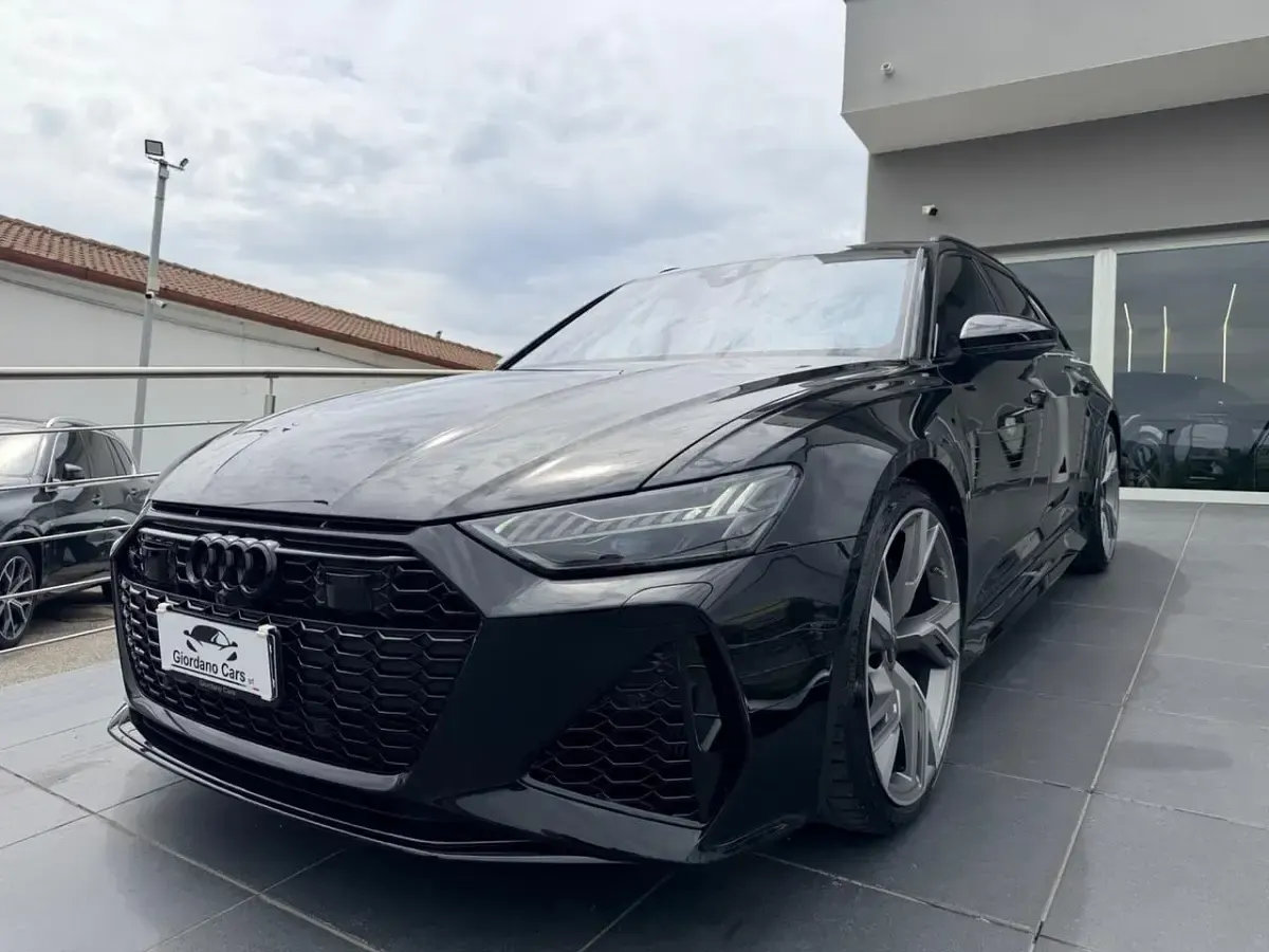 Usata Audi RS6 Performance 629 CV (462 kW) 2023 Nero Station wagon
