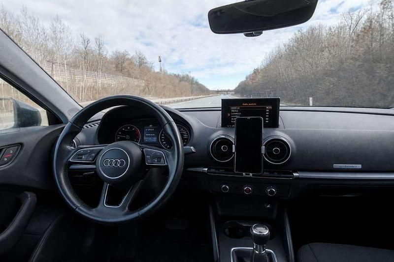 Usata Audi A3 Ambiente 110 CV (80 kW) 2018 Nero Berlina