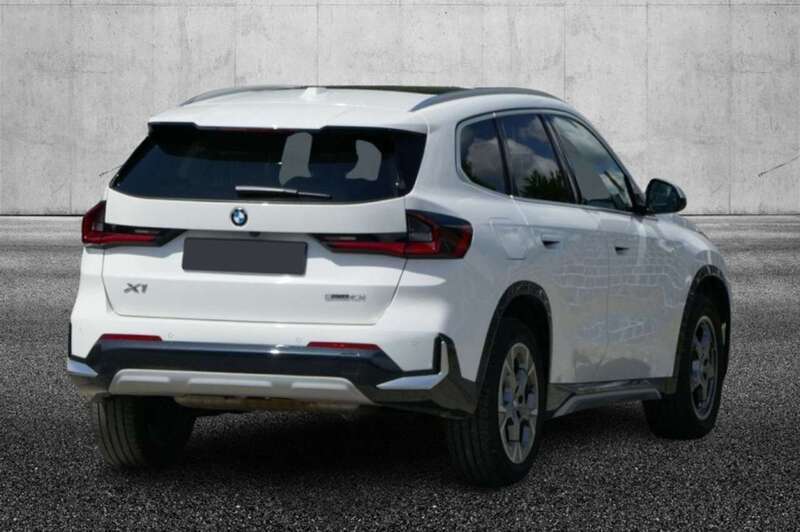 Usato 2023 BMW X1 1.5 Benzin 136 CV (39.950 €)