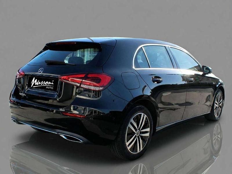 Usata Mercedes A250 160 CV (117 kW) 2022 Nero met. Berlina