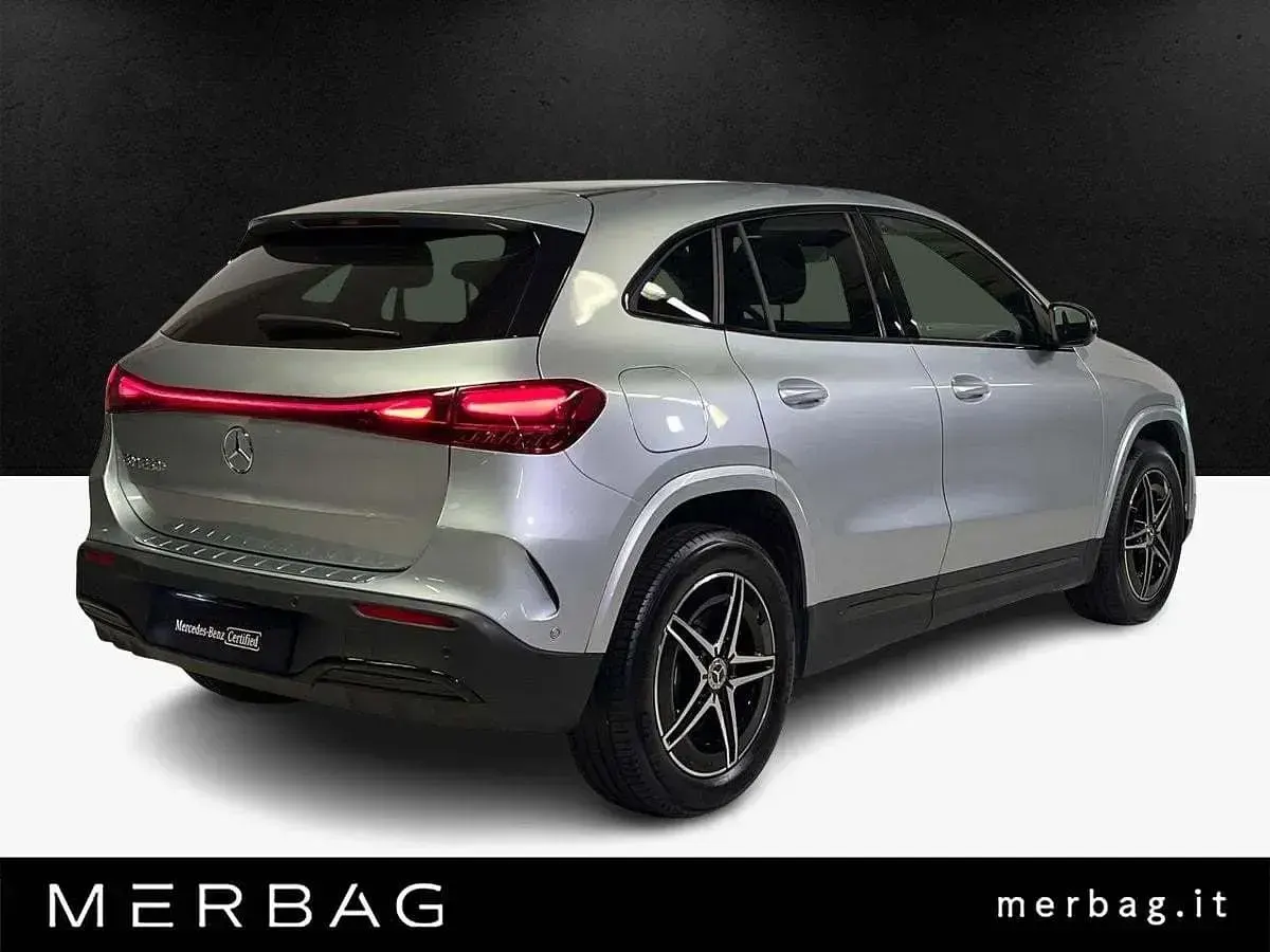 Usata Mercedes EQA250+ Advanced 139 kW (190 CV) 2024 Argento SUV