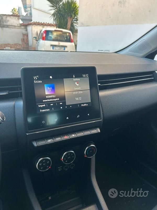 Usata Renault Clio V Zen 101 CV (74 kW) 2021 Berlina