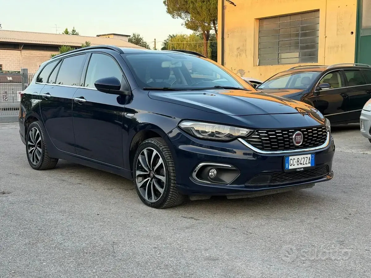 Usata Fiat Tipo Business 120 CV (88 kW) 2018 Other Station wagon