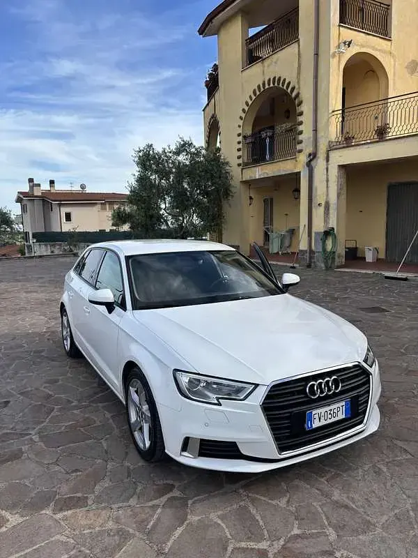 Usata Audi A3 Sport 116 CV (85 kW) 2019 Berlina
