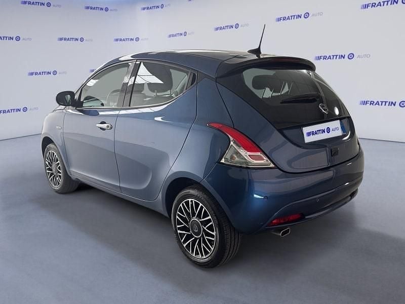 Usata Lancia Ypsilon S 70 CV (51 kW) 2024 Blu Utilitaria