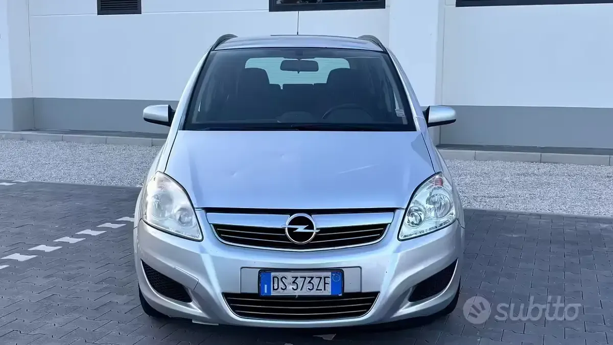 Brugt Opel Zafira Enjoy 110 HK (80 kW) 2009 Grå MPV