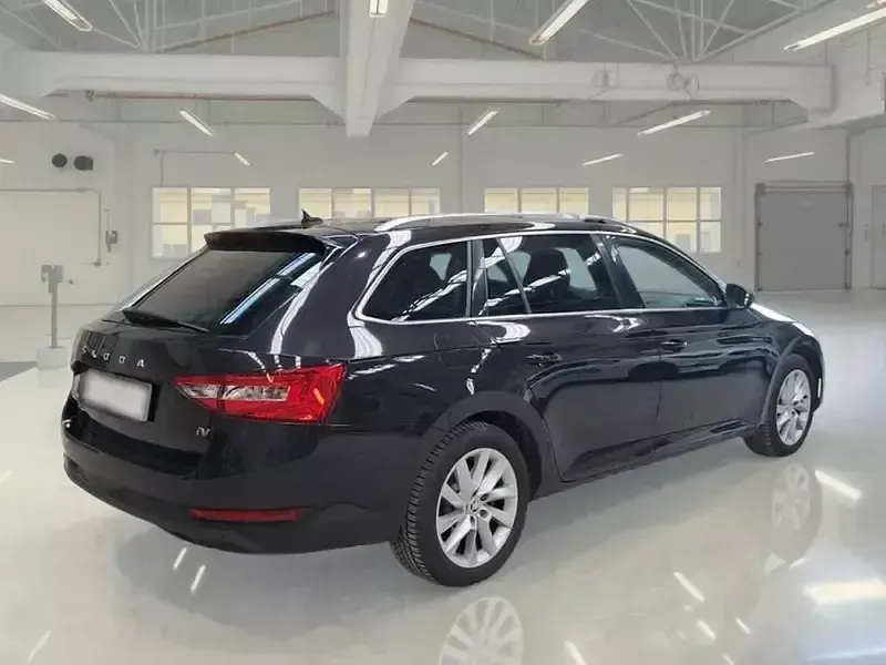 Usata Skoda Superb Executive 156 CV (114 kW) 2021 Station wagon