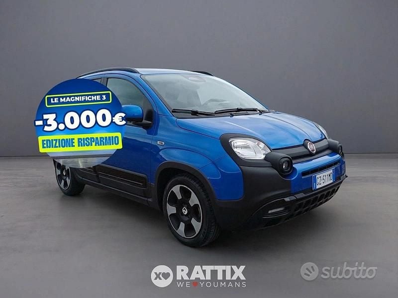 Usata Fiat Panda Cross 69 CV (50 kW) 2025 Blu Utilitaria
