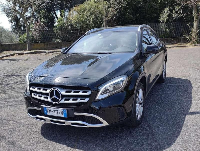 Usata Mercedes GLA200 Executive 136 CV (100 kW) 2018 SUV
