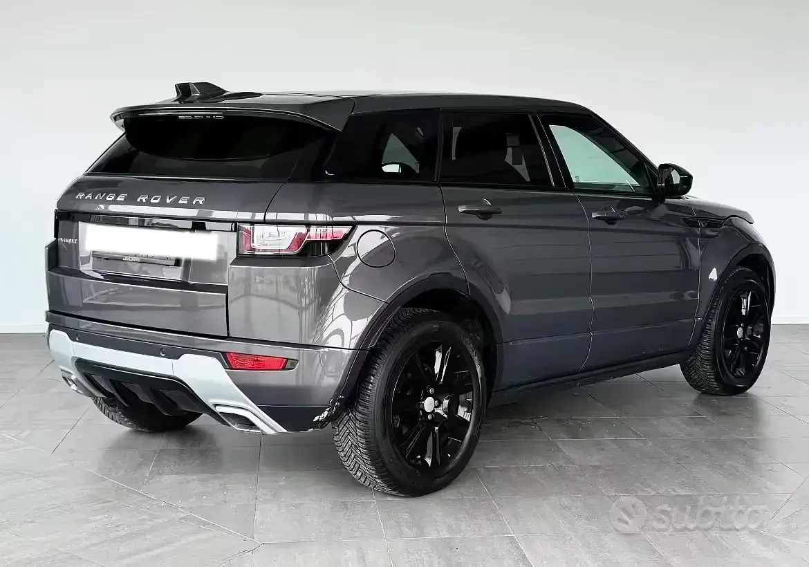 Usata Land Rover Range Rover evoque HSE Dynamic 150 CV (110 kW) 2017 Grigio SUV