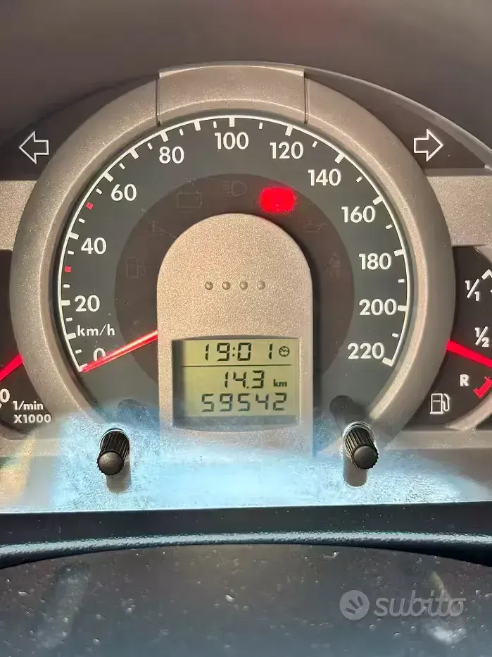 Usata VW Fox 54 CV (39 kW) 2010 Grigio Utilitaria