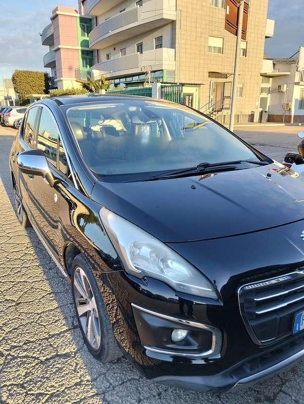 Usata Peugeot 3008 Active 120 CV (88 kW) 2015 Station wagon