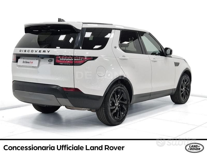 Usata Land Rover Discovery 5 HSE Luxury 241 CV (177 kW) 2019 Bianco SUV