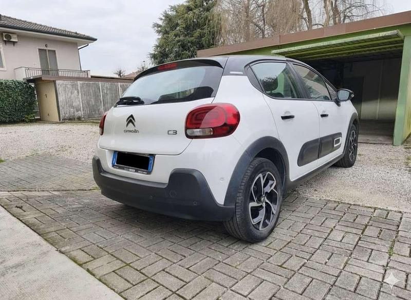 Usata Citroën C3 PureTech 83 CV (61 kW) 2022 Bianco Utilitaria