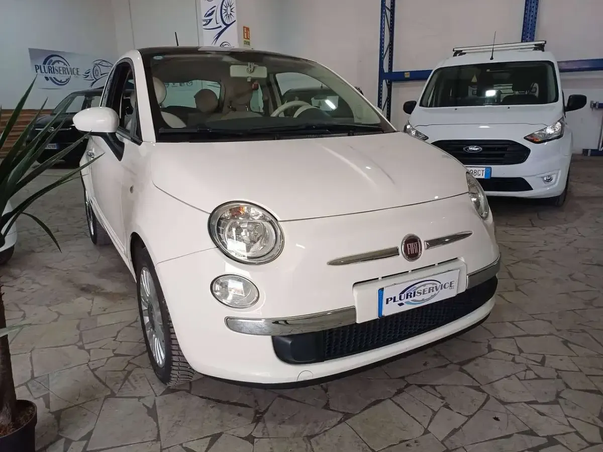 Usata Fiat 500 Lounge 69 CV (50 kW) 2014 Bianco Utilitaria