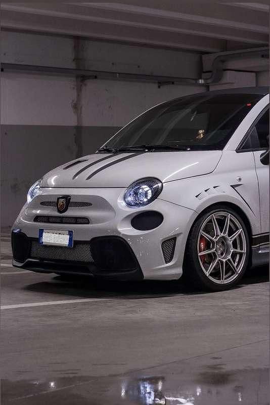Usata Abarth 595 70th Anniversary 181 CV (133 kW) 2020 Grigio Utilitaria