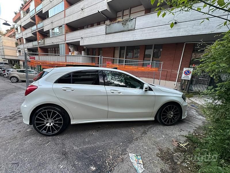 Usata Mercedes A200 Premium 136 CV (100 kW) 2013 Bianco Coupé